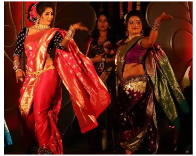 Marathi Lavni dance... - Choose correct & Look perfect | Facebook