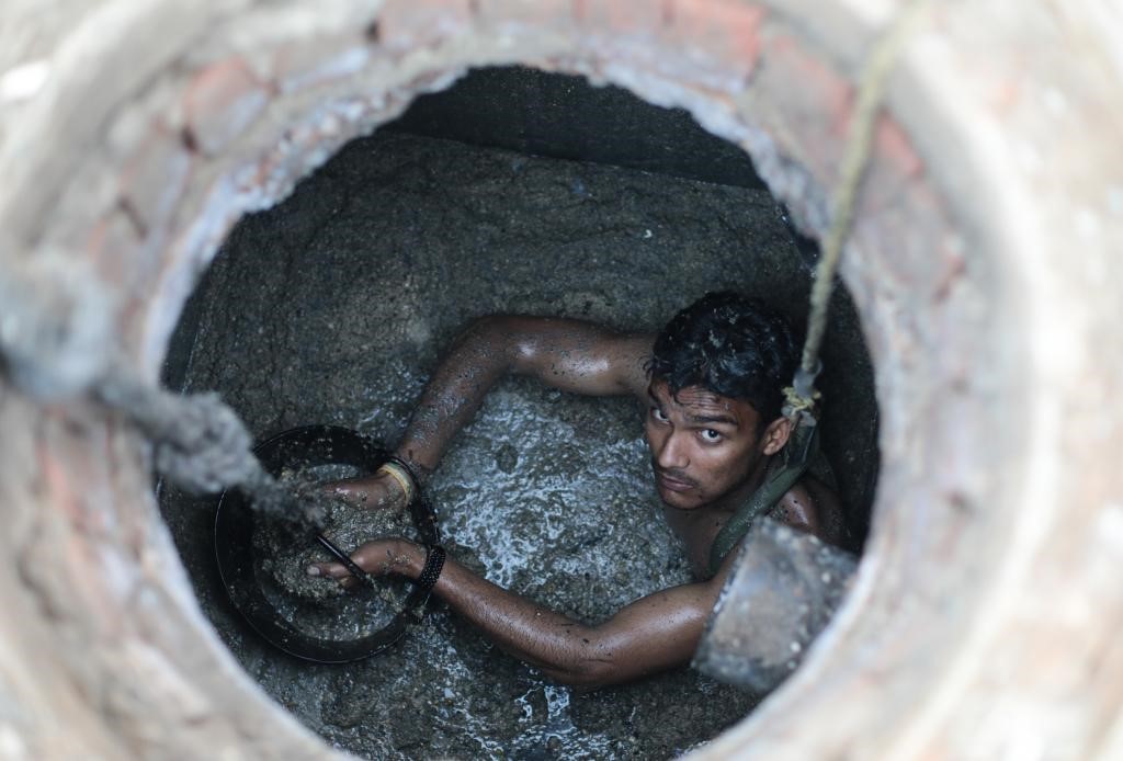 MANUAL SCAVENGING IN INDIA -UPSC Current Affairs - IAS GYAN